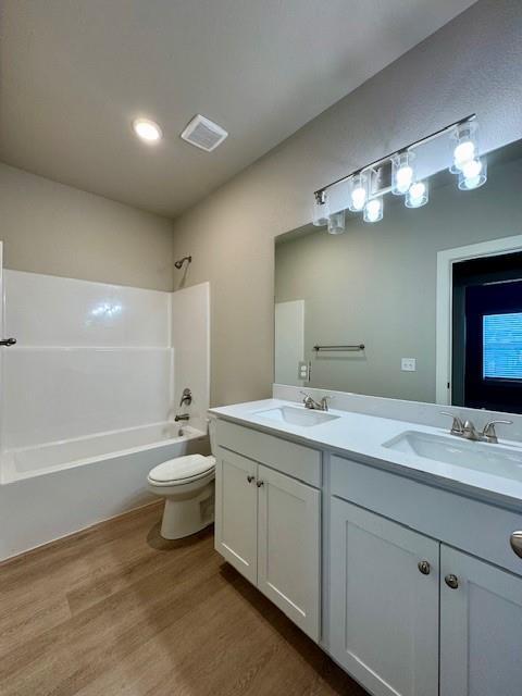 Building Photo - 1905-2 SW Poigai Ct