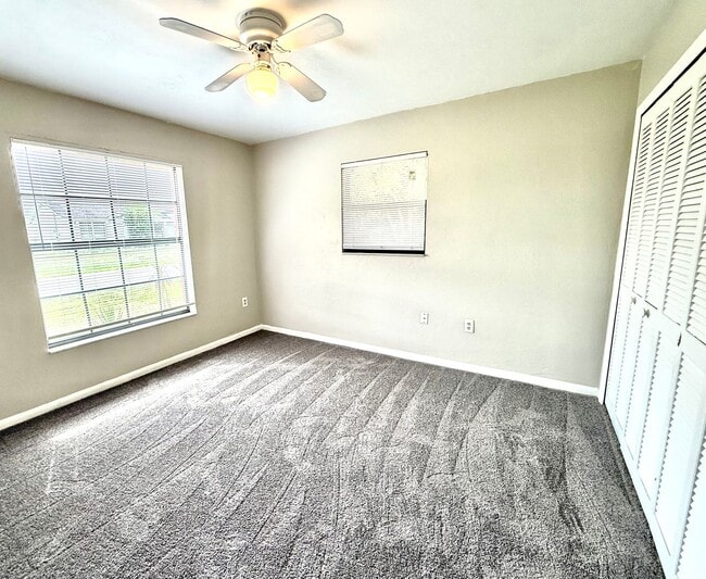 Building Photo - Single Family Home