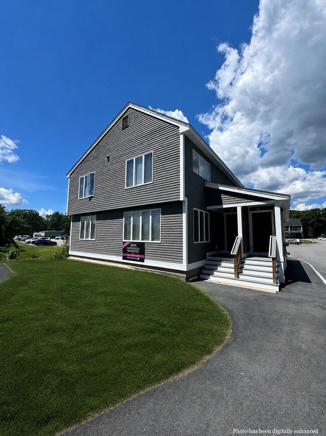 Building Photo - 9 Monarch Wy