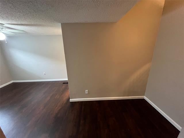 Building Photo - 2442 SE 14th St