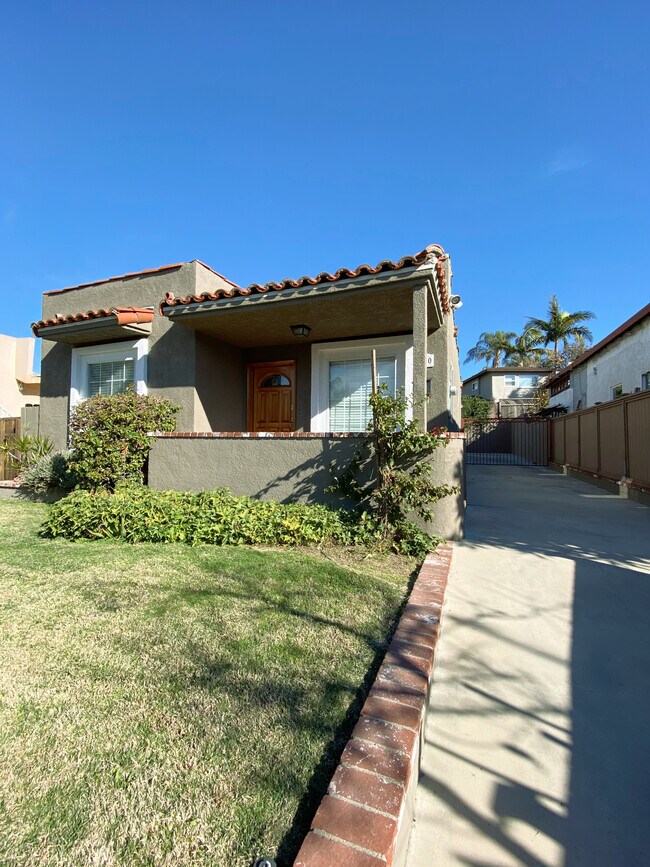 610 S Pacific Coast Hwy 610 S Pacific Coast Hwy Redondo Beach CA