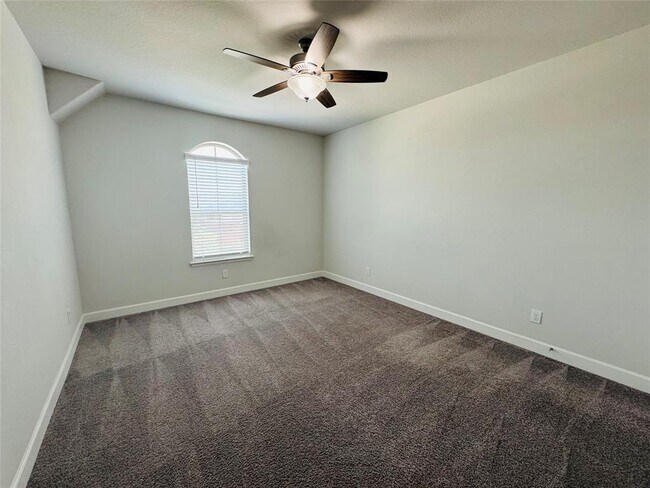 Building Photo - 26510 Star Blossom Ln