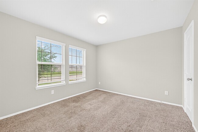 Building Photo - 21414 Hartford Hollow Ln