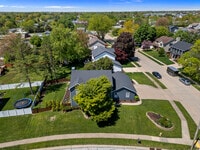 Building Photo - 4690 Lindbergh Dr