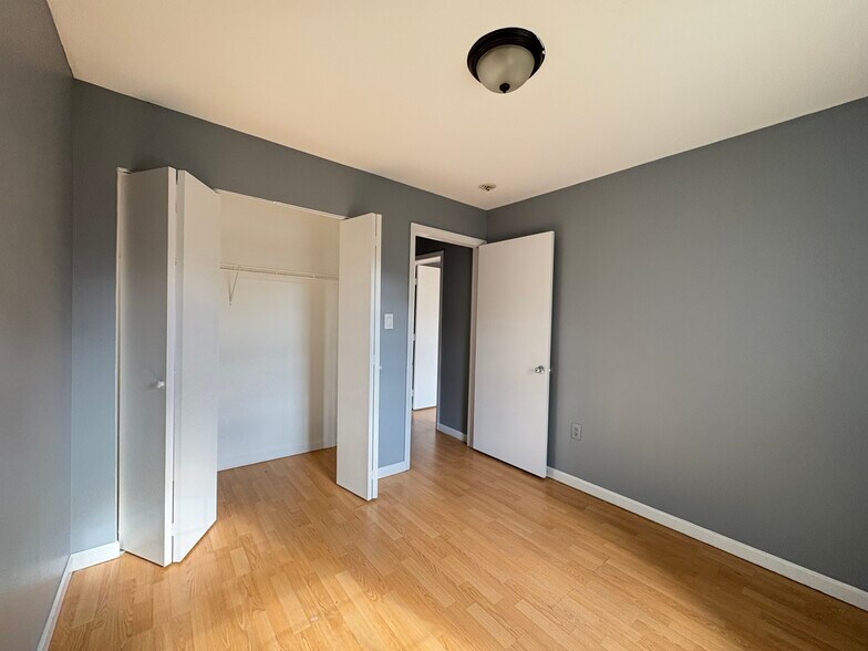 Unit 2 - 35 Fairview Ave