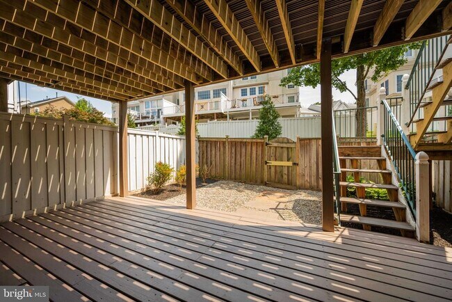 Building Photo - 4022 Dogberry Ln