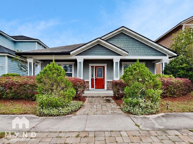 Primary Photo - 3520 Hawthorn Way