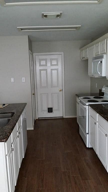 Building Photo - 46 Wineberry Pl