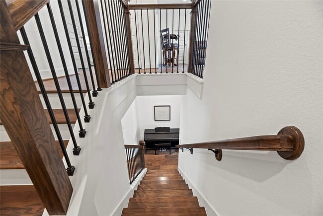 Building Photo - 3503 Kensington Gdns Ln