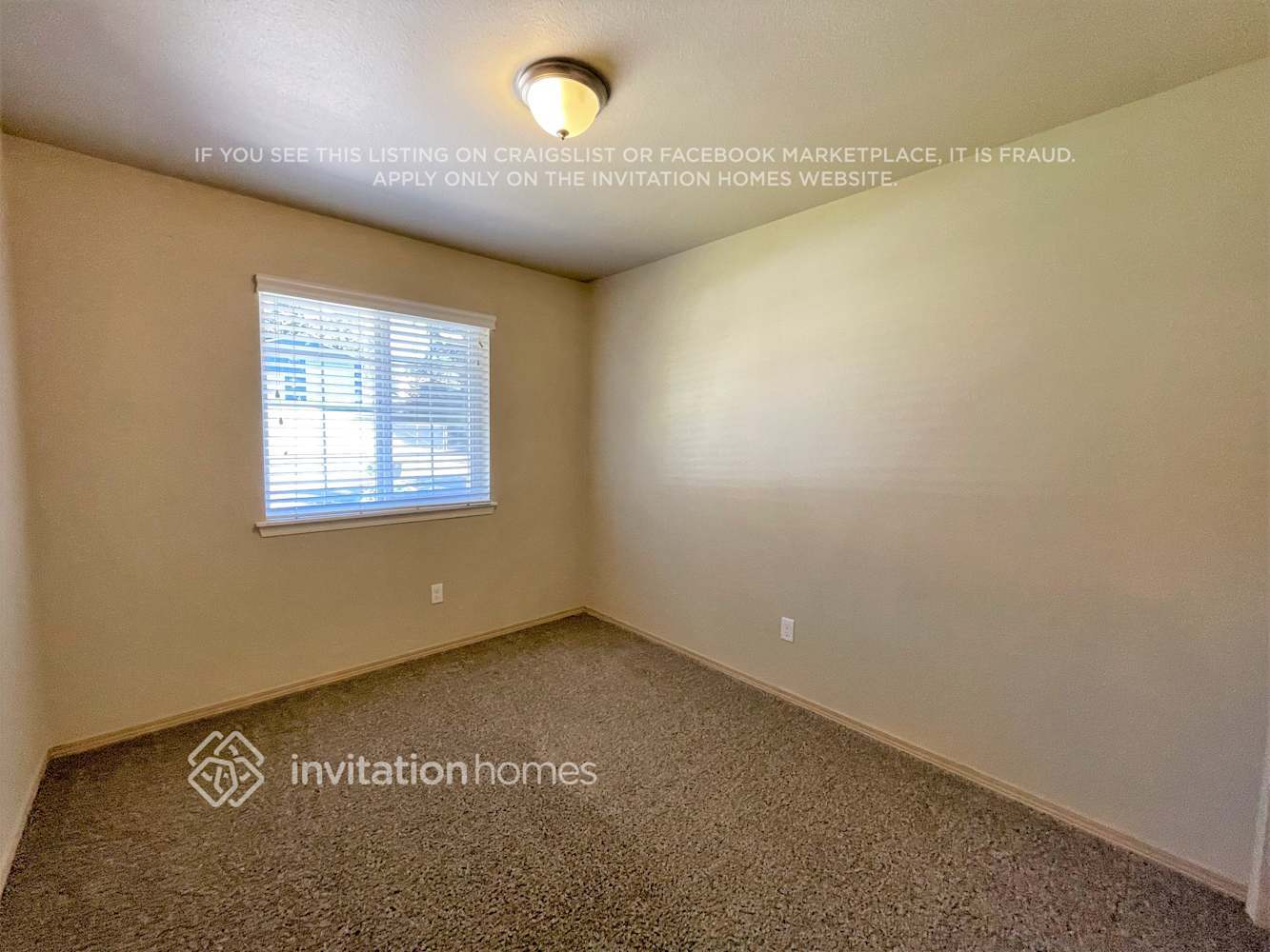 Building Photo - 20514 La Paloma Dr E