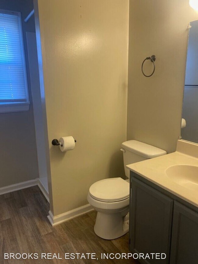 Building Photo - 2 br, 2 bath House - 300 B Patriot Lane