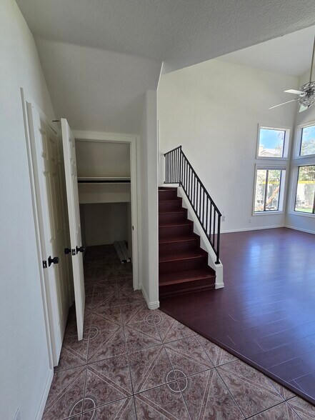 Building Photo - 5650 Ruby Creek Dr