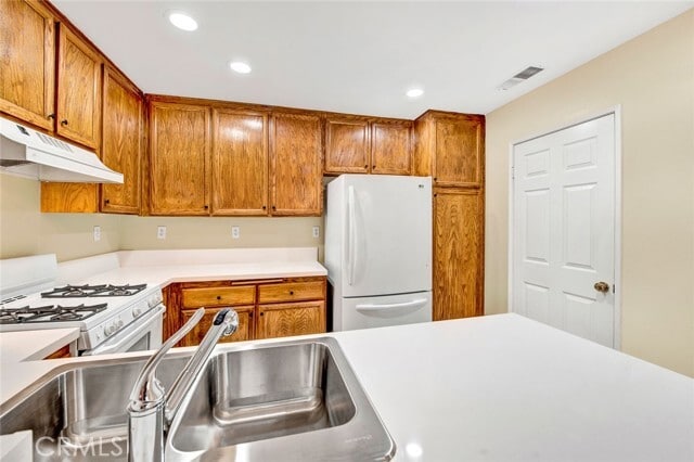 Building Photo - 44 Waxwing Ln