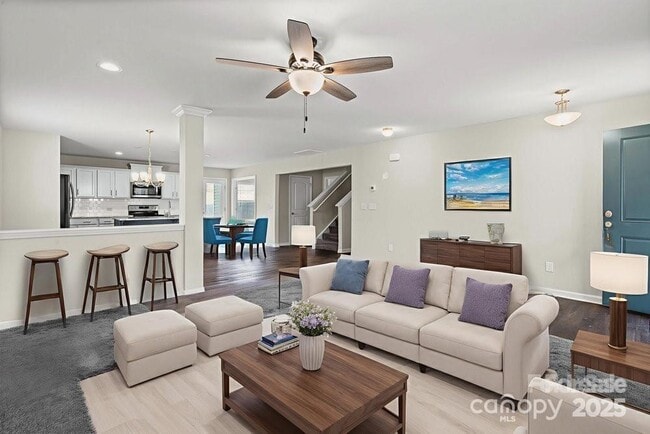 Building Photo - 134 Clove Hitch Dr