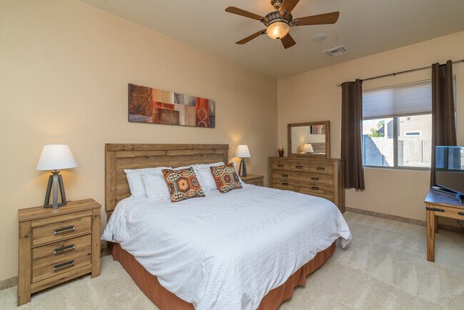 Building Photo - 37023 N 12th St