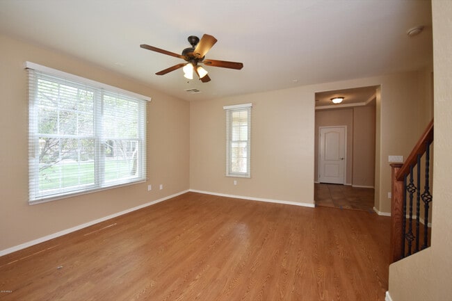 Building Photo - 4757 E Woodside Way