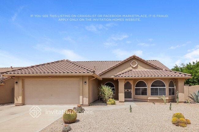 Building Photo - 4558 E Via Dona Rd