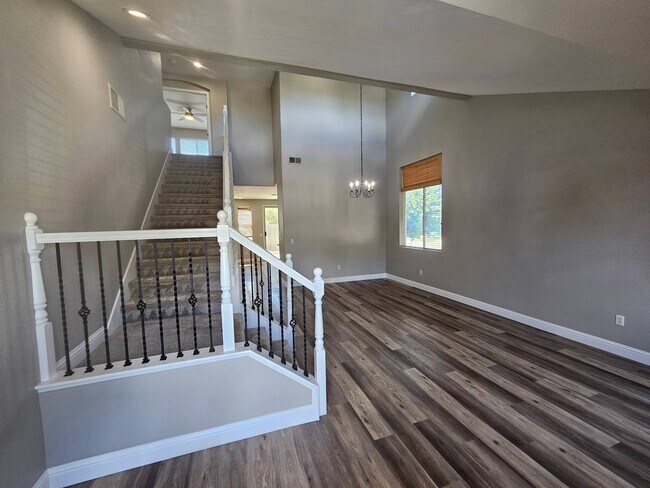 Building Photo - 3261 Foggy Bank Way