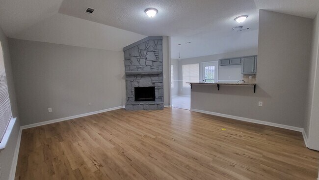 Building Photo - 6903 Gallop Dr