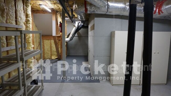 Building Photo - 11615 Breckenridge Ln NW