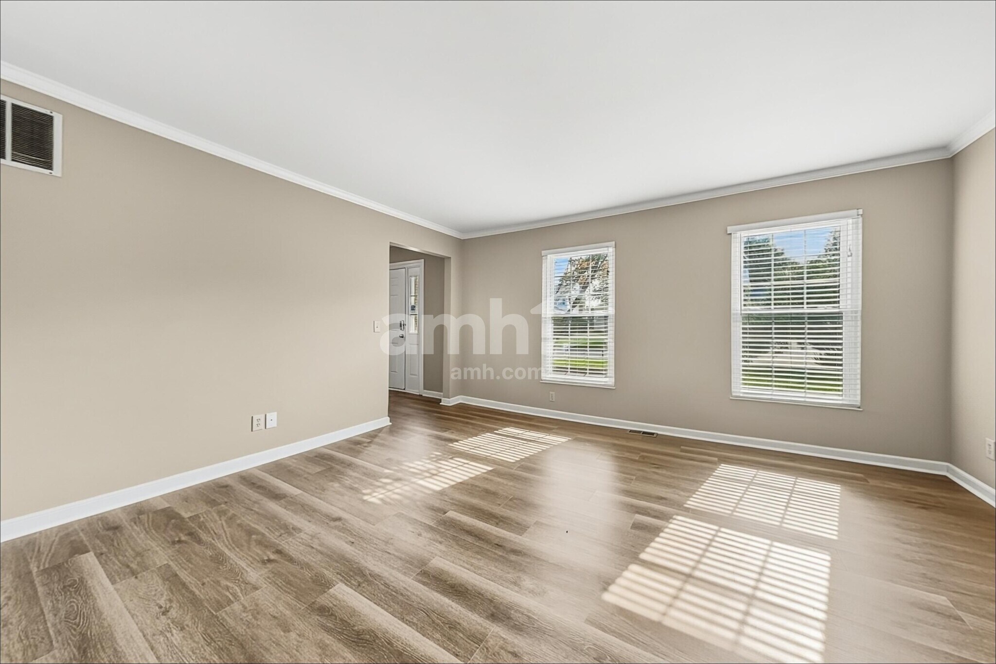 Building Photo - 7037 Berry Blossom Ct