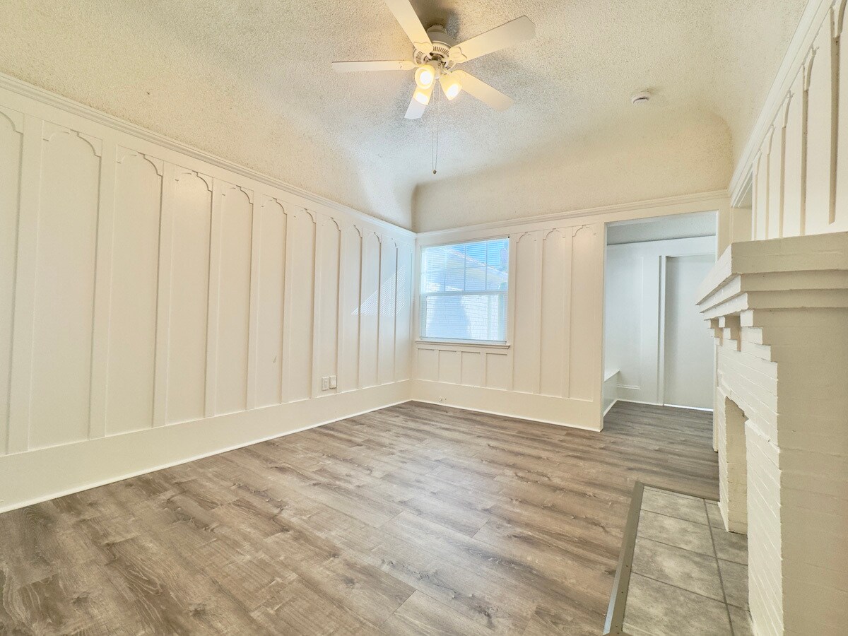 Building Photo - 3641 West St