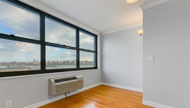 Building Photo - 7004 JFK Blvd E