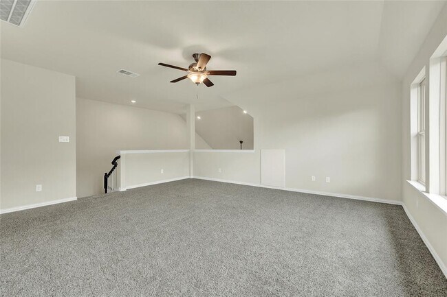 Building Photo - 908 Leadtree Loop