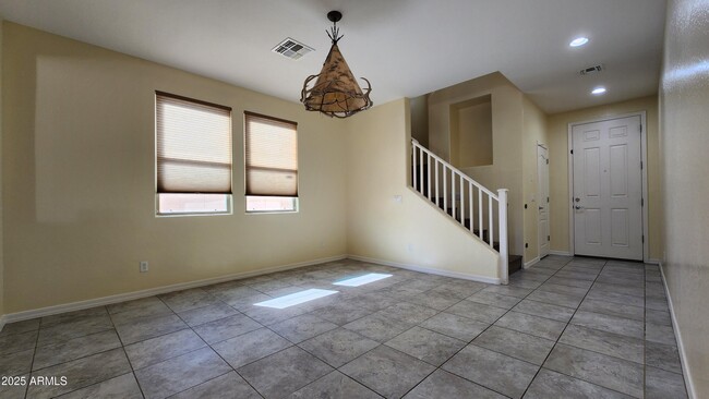 Building Photo - 21341 N Liles Ln