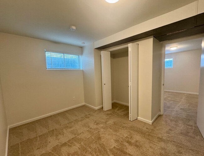 Building Photo - Newley Renovated Four-Bedroom Home