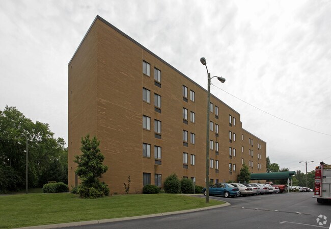 Building Photo - Christian Manor II