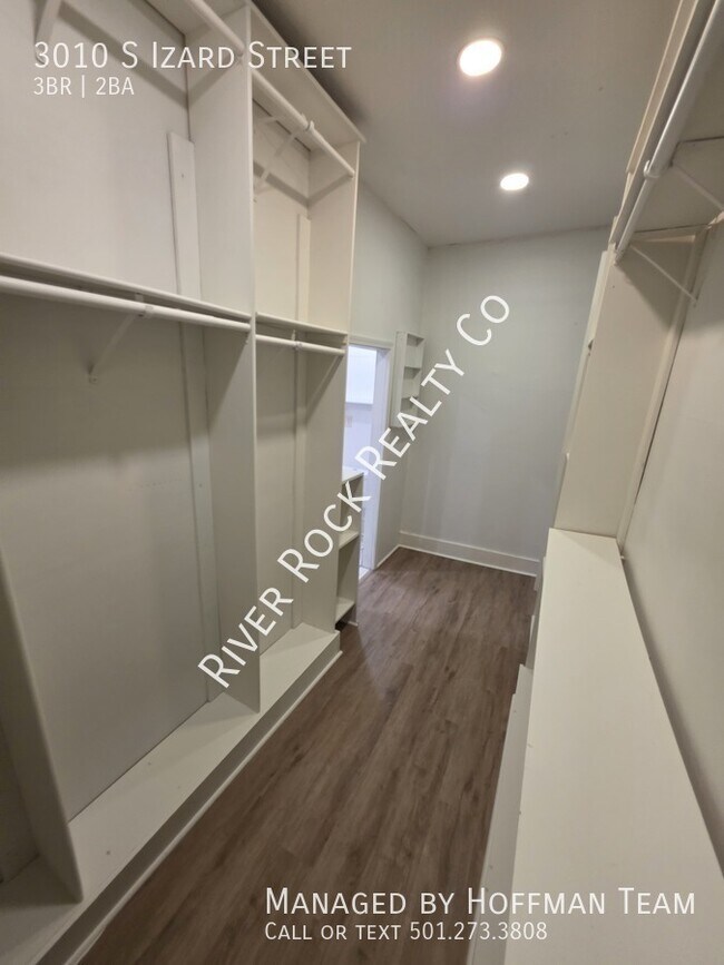 Building Photo - 3010 S Izard St