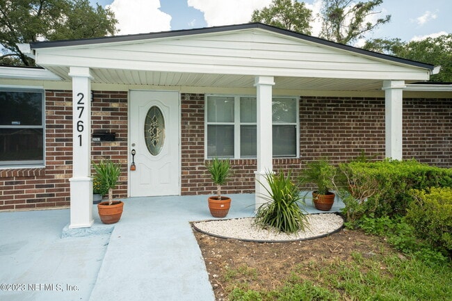 Building Photo - 2761 Sack Dr E