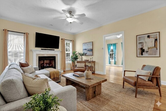 Building Photo - 462 Chadwick Shores Dr