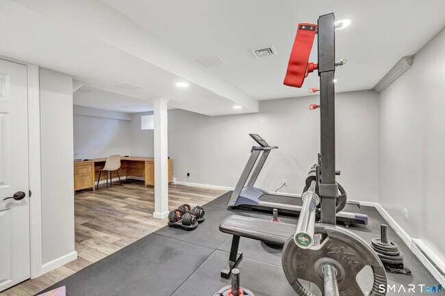 Building Photo - 44 Morehouse Hwy