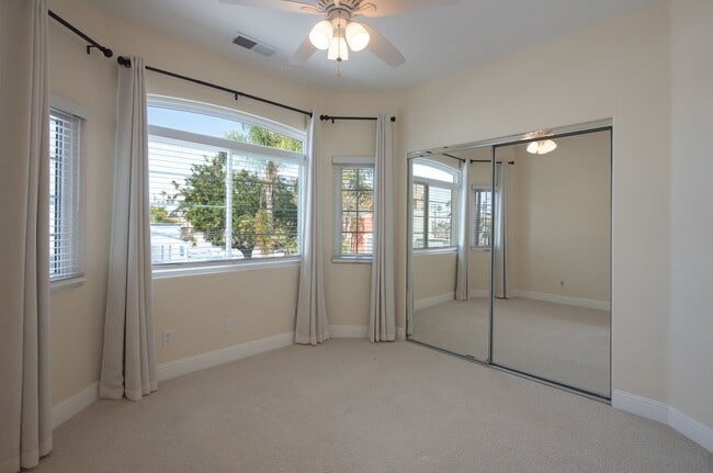 Building Photo - Oceanside Gem with ocean view and a 5-Minute Walk to the Beach/Pier