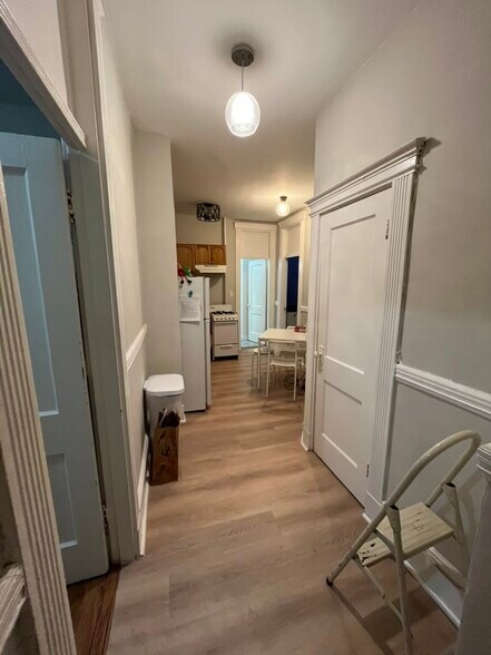 Building Photo - 38 Hemenway St