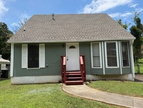 Building Photo - 6908 Kimberly Ave
