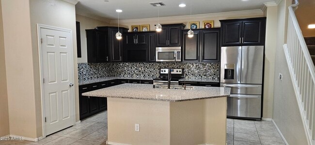 Building Photo - 4656 E Tierra Buena Ln