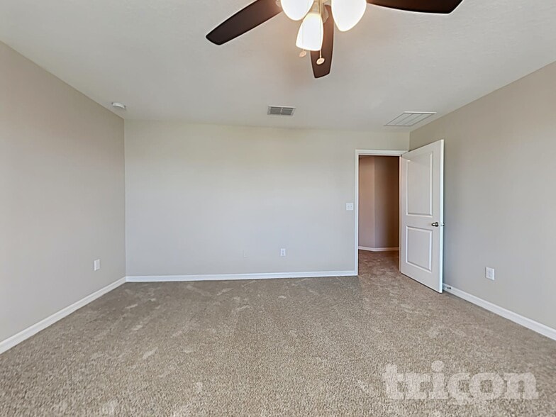 Building Photo - 17138 Sunshine Mimosa St