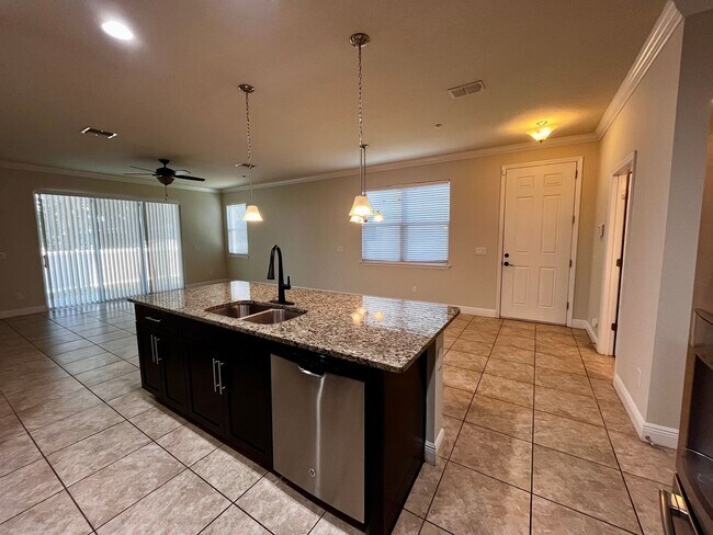 Building Photo - 7506 Aloma Pines Ct