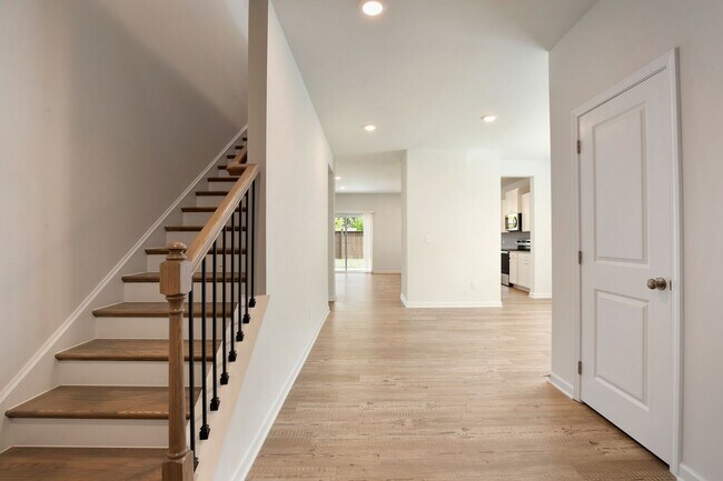 Building Photo - Minutes to Downtown Dawsonville, Rock Creek Park & More—Welcome Home