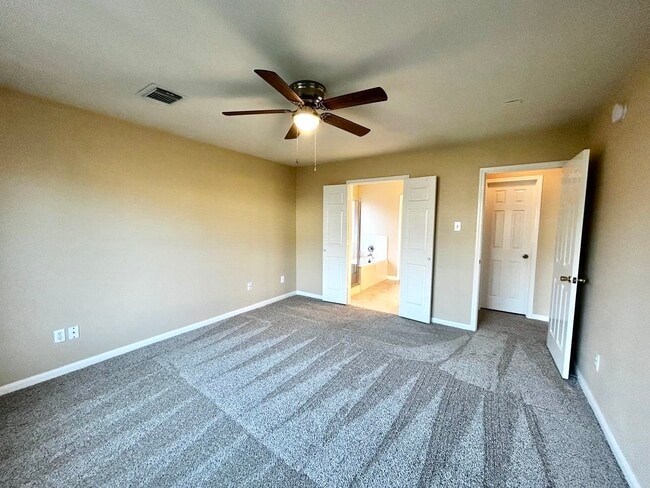 Building Photo - 5903 Llano Creek Dr