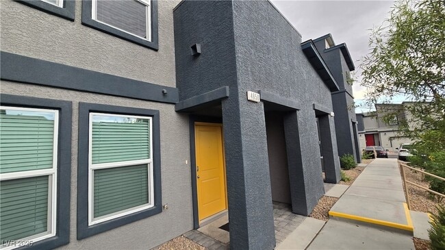 Building Photo - 4850 Orchid Rdg Ave