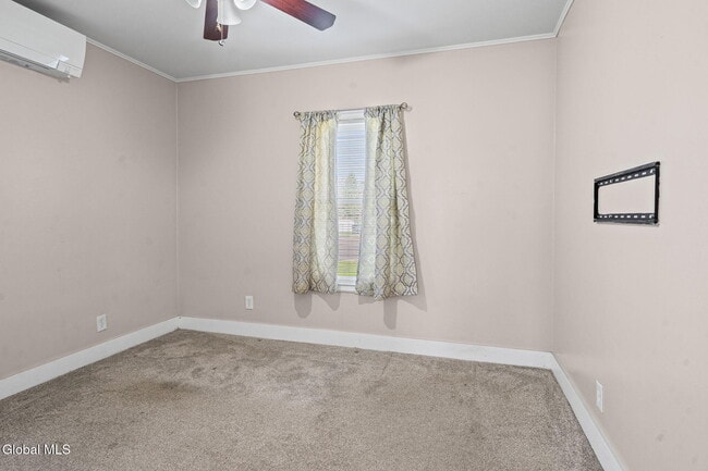 Building Photo - 234 Osborne Rd