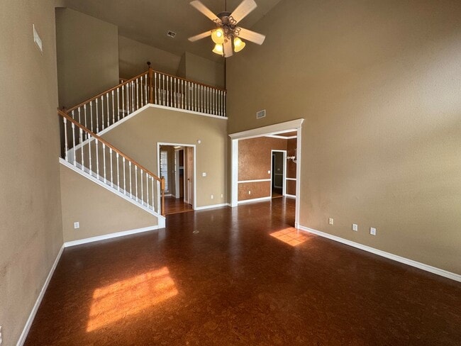 Building Photo - BIXBY - 4 Bedroom, 2.5 baths, 2 car garage...