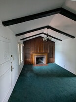 Building Photo - 218 N Avenue 58