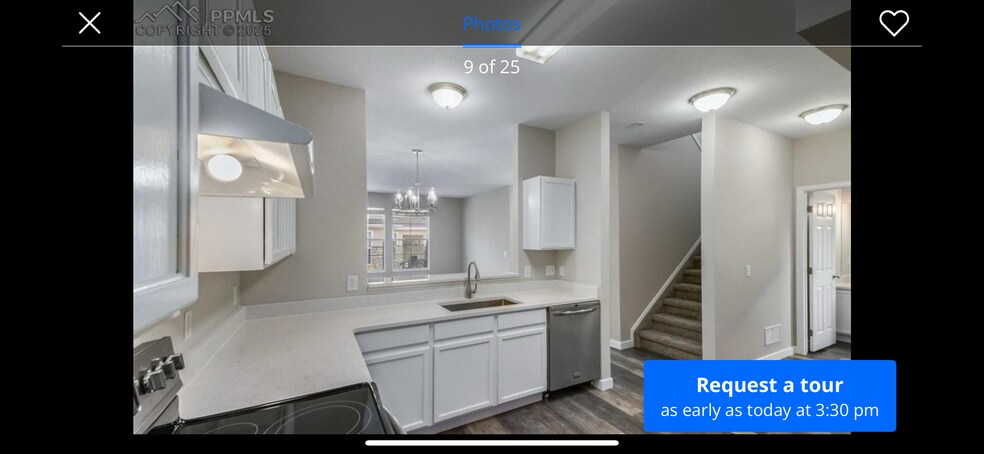 Building Photo - 9758 Laredo St
