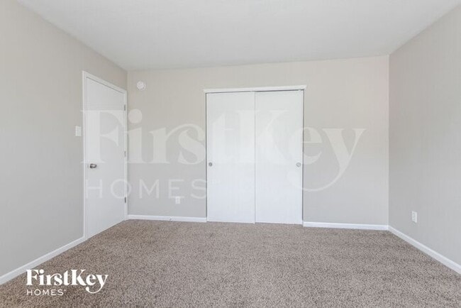 Building Photo - 10872 Zimmerman Ln