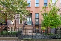 Building Photo - 113 Sussex St